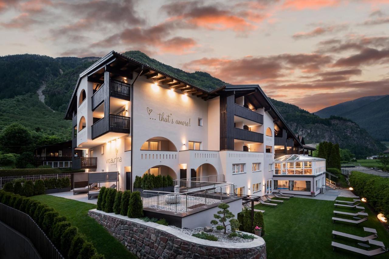 Vitaurina Royal Hotel Molini di Tures Esterno foto