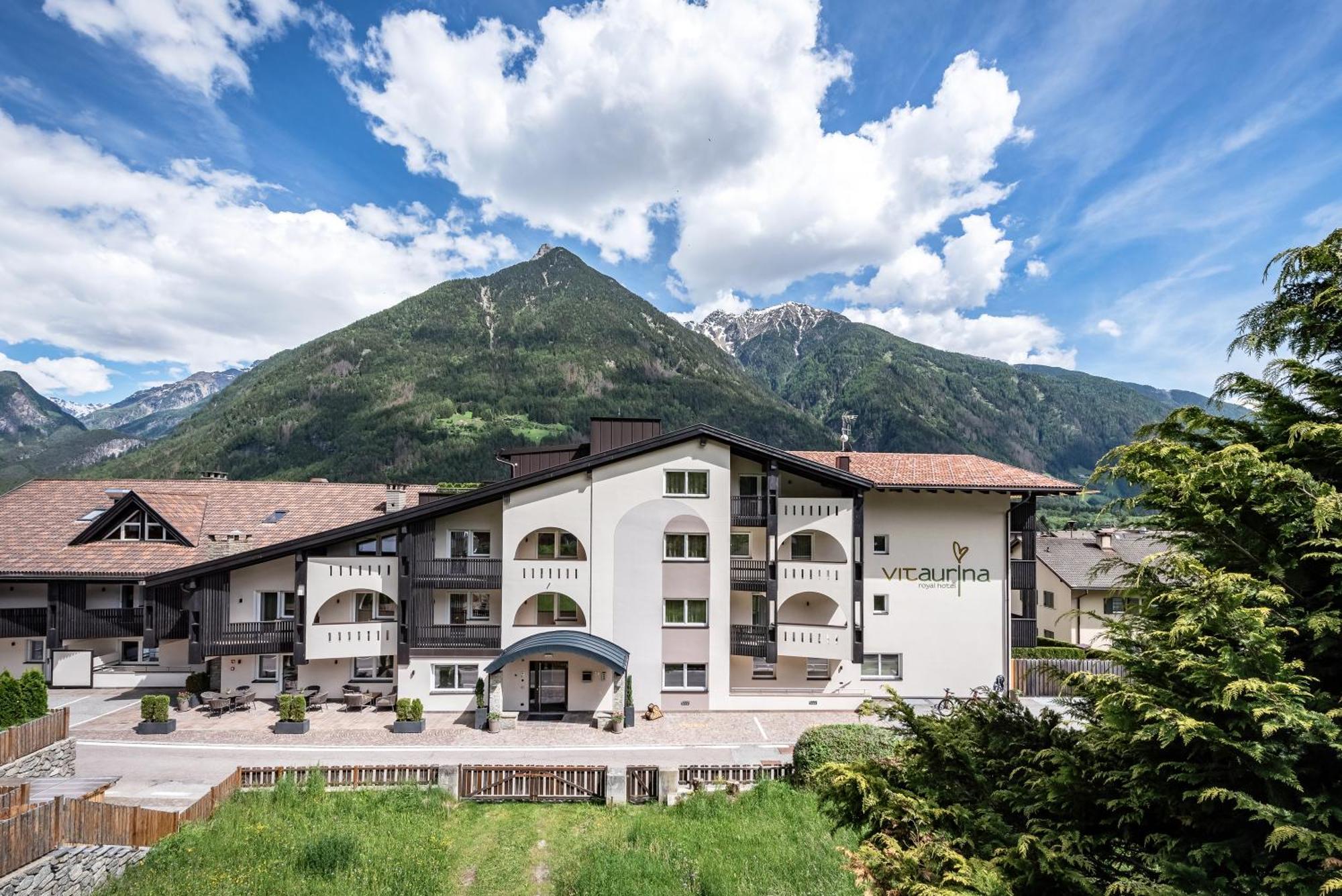 Vitaurina Royal Hotel Molini di Tures Esterno foto